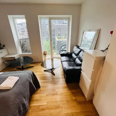Modern Apartment *